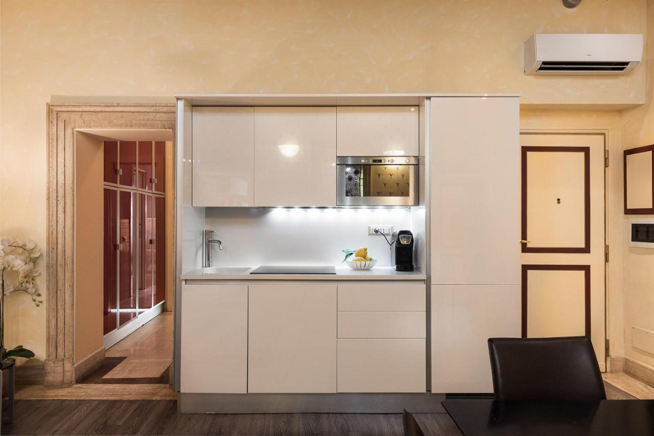 Appartement Nsm 71viadelcorso Con Terrazzo Rome
